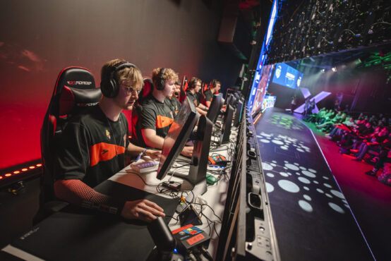 03-07-2022-British-ESports-Student-Championships-Confetti-X-HIGH-133-scaled-554x554